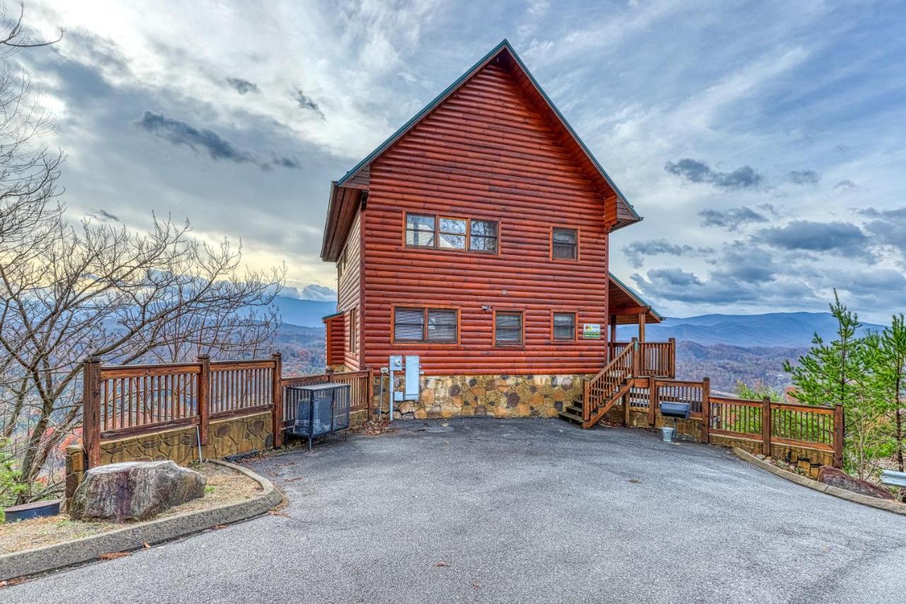 Amidst The Beauty Pigeon Forge Exterior photo